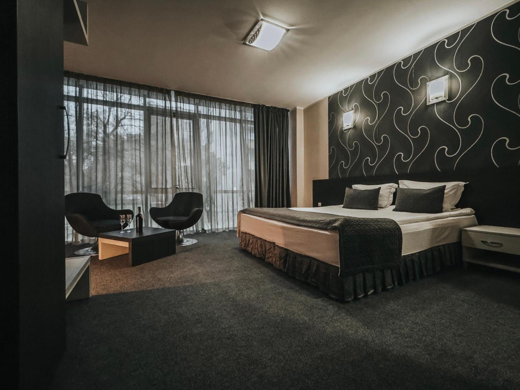 Hotel Noris بلوفديف المظهر الخارجي الصورة
