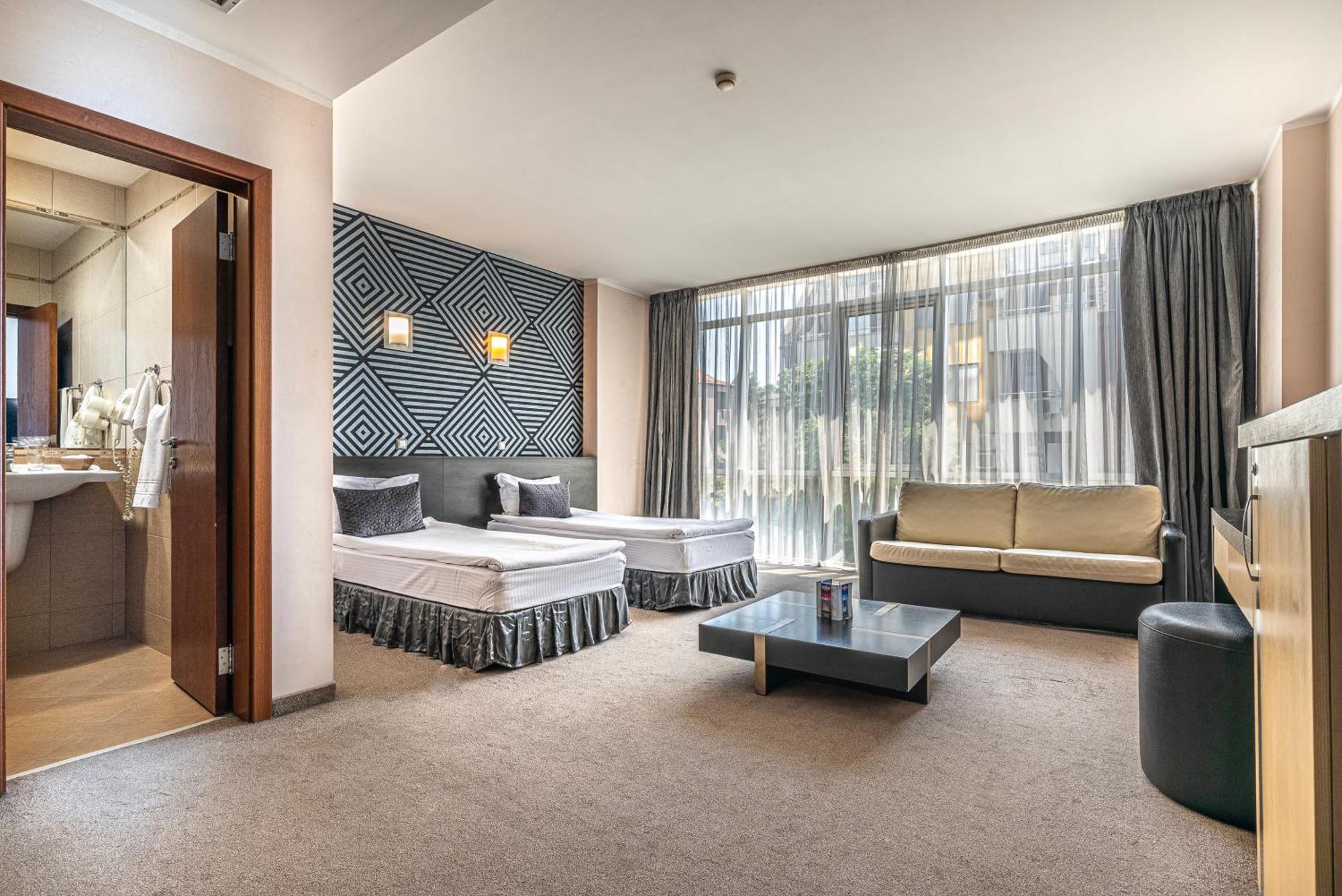 Hotel Noris بلوفديف المظهر الخارجي الصورة