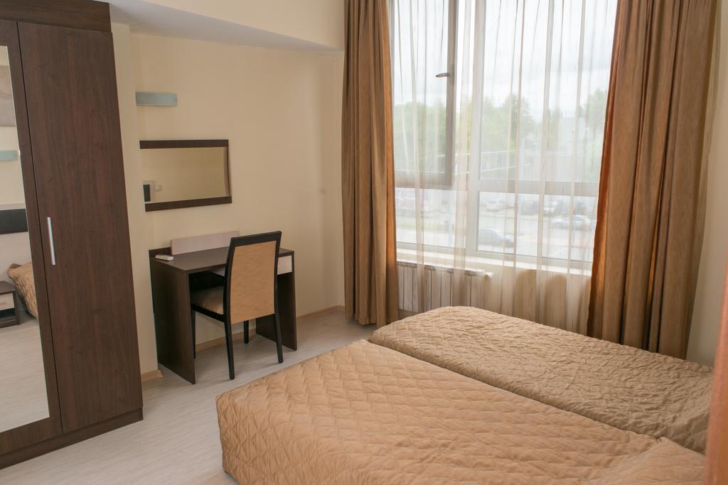 Hotel Noris بلوفديف الغرفة الصورة